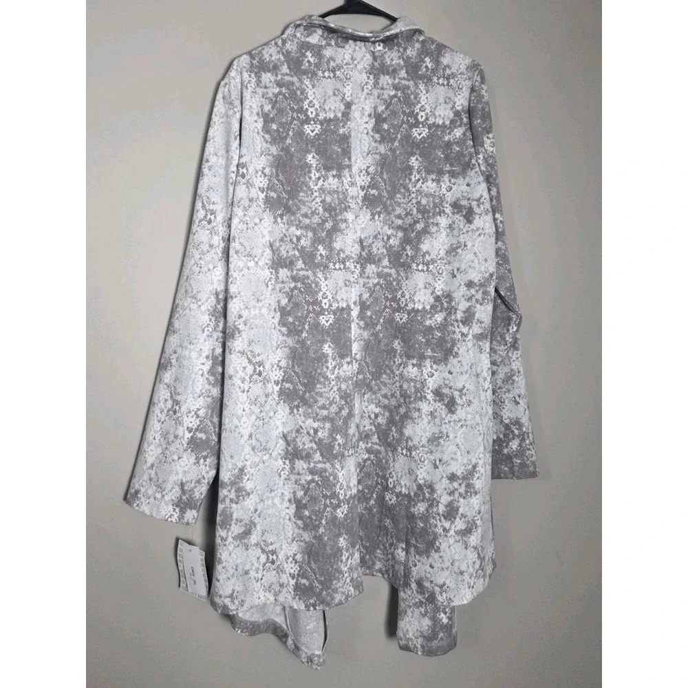 Lularoe Gwen Blazer Jacket Plus Size 2XL Gray Snakeskin Print Long Pockets - Picture 6 of 6